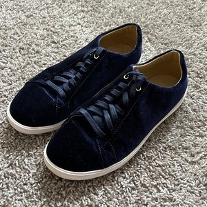 Cole Haan velvet navy blue women’s sneakers. Size 6 1/2. Barely used, like new.